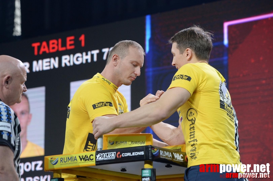 Zloty Tur 2015 by Mark Kazus - Right Hand # Siłowanie na ręce # Armwrestling # Armpower.net