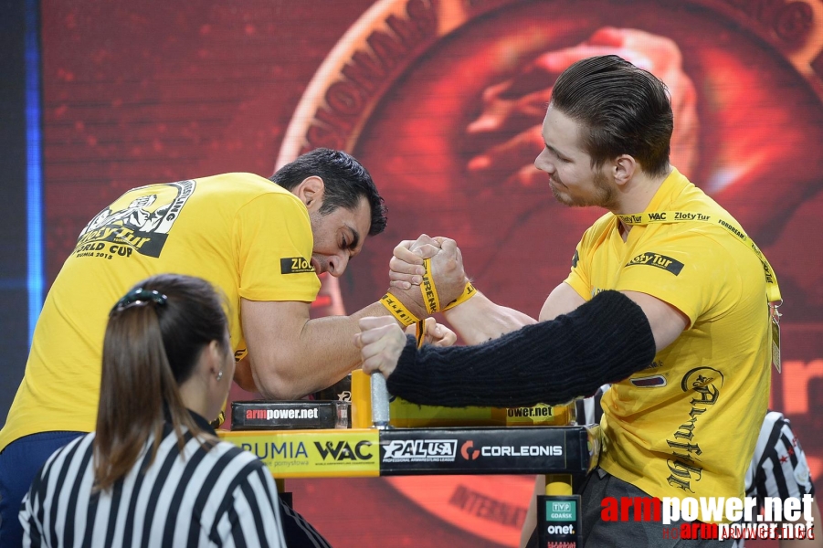 Zloty Tur 2015 by Mark Kazus - Right Hand # Armwrestling # Armpower.net