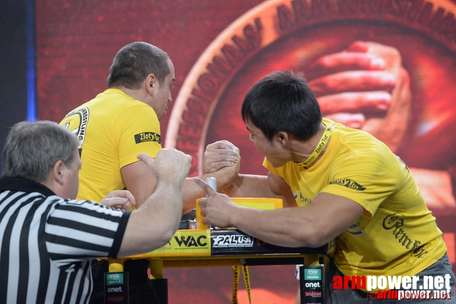 Zloty Tur 2015 by Mark Kazus - Right Hand # Armwrestling # Armpower.net