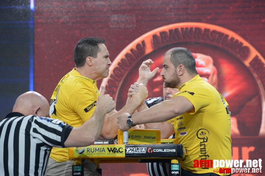 Zloty Tur 2015 by Mark Kazus - Right Hand # Siłowanie na ręce # Armwrestling # Armpower.net