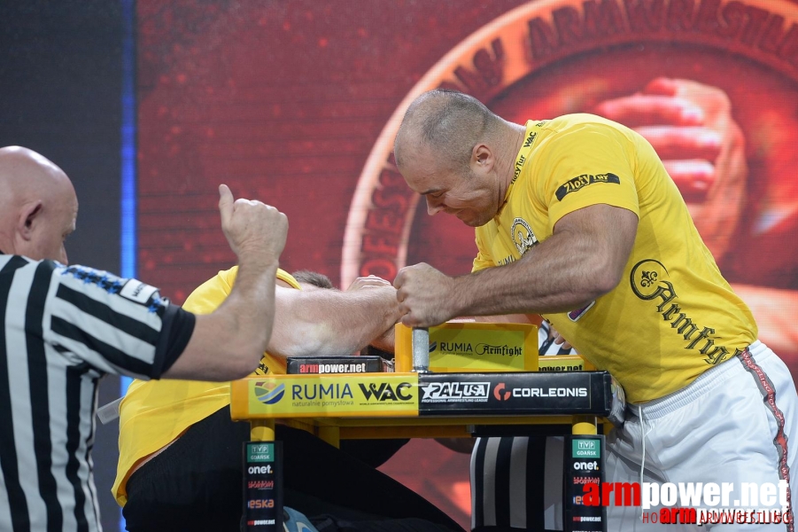 Zloty Tur 2015 by Mark Kazus - Right Hand # Siłowanie na ręce # Armwrestling # Armpower.net