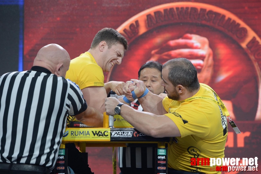 Zloty Tur 2015 by Mark Kazus - Right Hand # Siłowanie na ręce # Armwrestling # Armpower.net