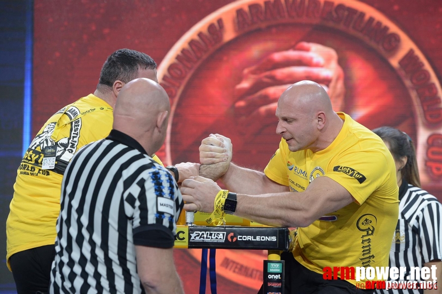 Zloty Tur 2015 by Mark Kazus - Right Hand # Siłowanie na ręce # Armwrestling # Armpower.net