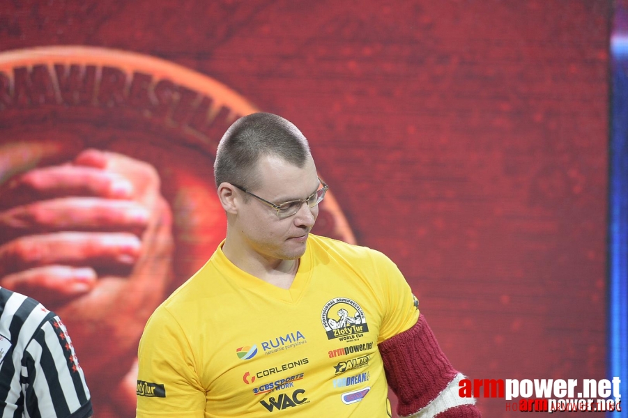 Zloty Tur 2015 by Mark Kazus - Right Hand # Armwrestling # Armpower.net