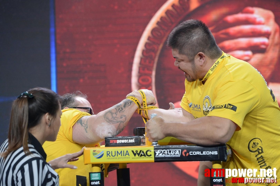 Zloty Tur 2015 by Mark Kazus - Right Hand # Siłowanie na ręce # Armwrestling # Armpower.net