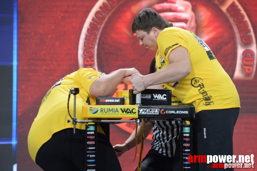 Zloty Tur 2015 by Mark Kazus - Right Hand # Armwrestling # Armpower.net