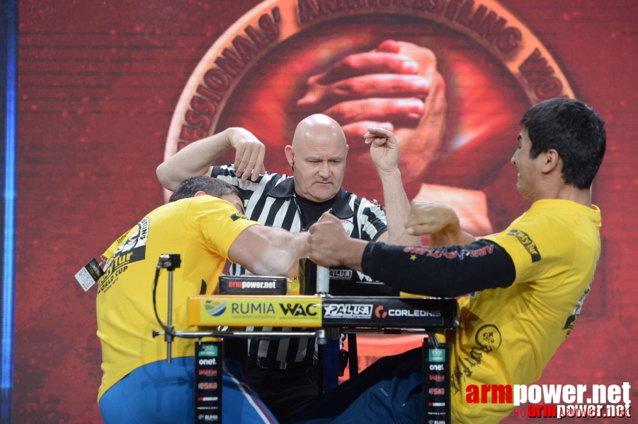 Zloty Tur 2015 by Mark Kazus - Right Hand # Siłowanie na ręce # Armwrestling # Armpower.net