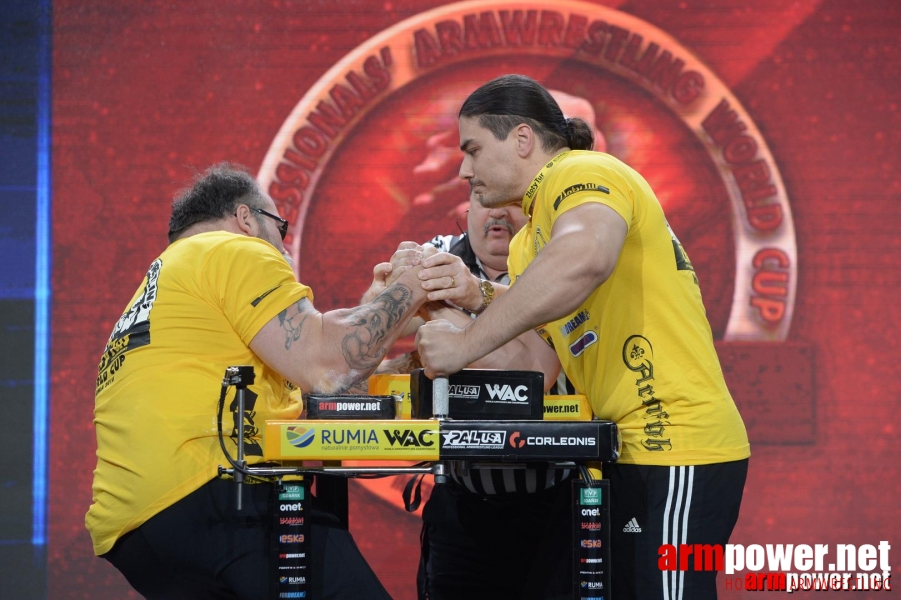 Zloty Tur 2015 by Mark Kazus - Right Hand # Siłowanie na ręce # Armwrestling # Armpower.net