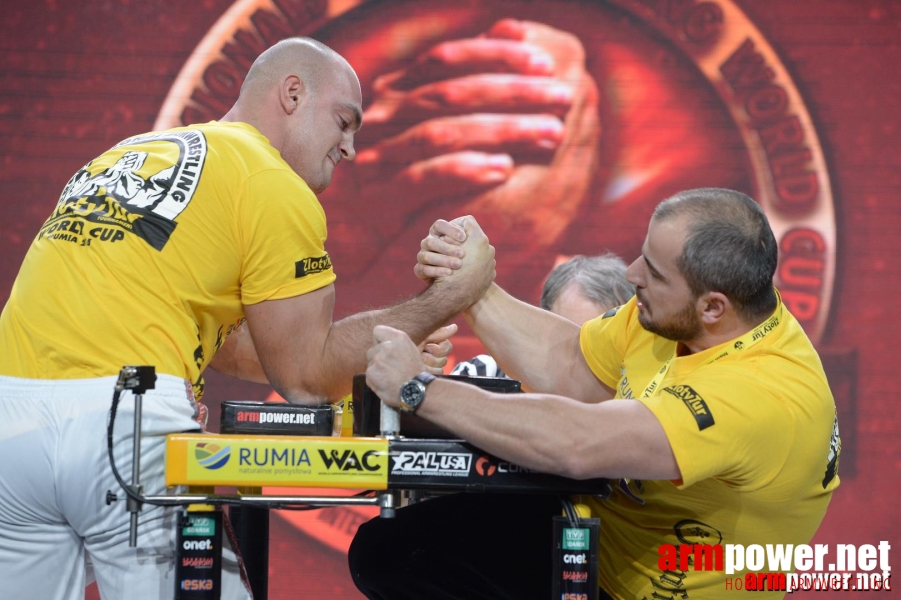 Zloty Tur 2015 by Mark Kazus - Right Hand # Siłowanie na ręce # Armwrestling # Armpower.net