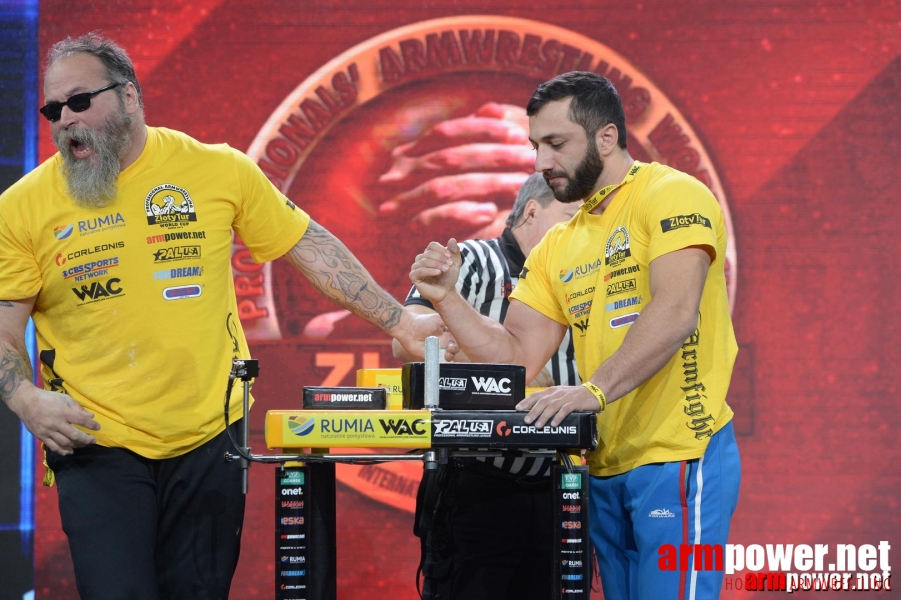 Zloty Tur 2015 by Mark Kazus - Right Hand # Siłowanie na ręce # Armwrestling # Armpower.net