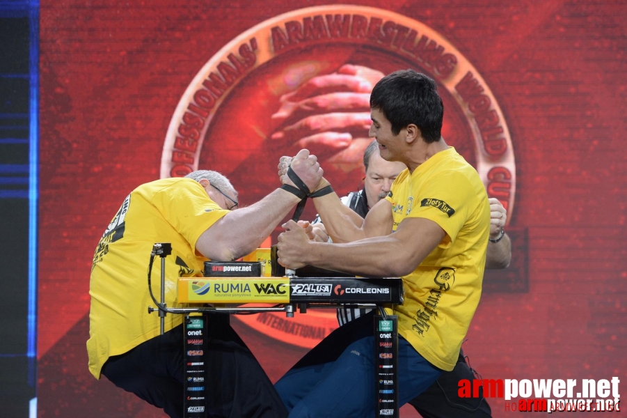 Zloty Tur 2015 by Mark Kazus - Right Hand # Siłowanie na ręce # Armwrestling # Armpower.net