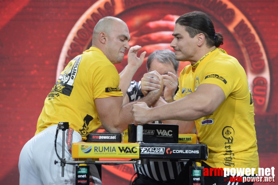 Zloty Tur 2015 by Mark Kazus - Right Hand # Siłowanie na ręce # Armwrestling # Armpower.net