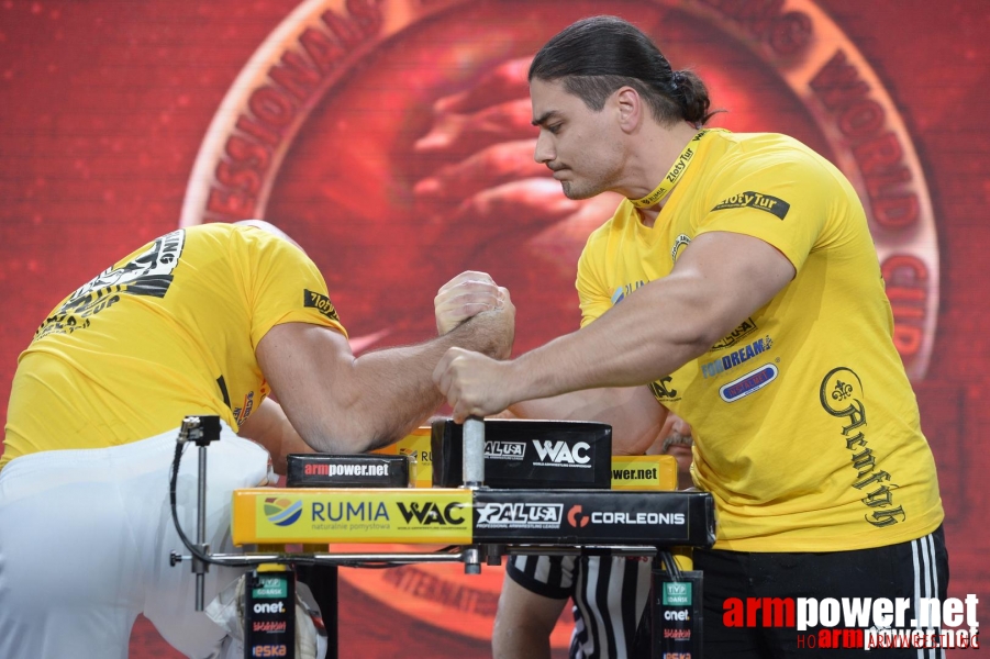 Zloty Tur 2015 by Mark Kazus - Right Hand # Siłowanie na ręce # Armwrestling # Armpower.net