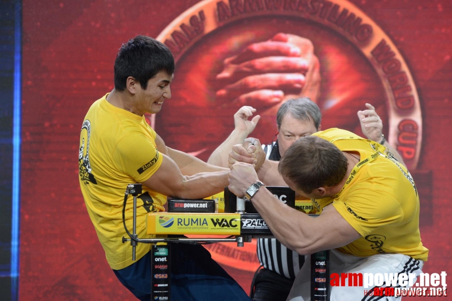 Zloty Tur 2015 by Mark Kazus - Right Hand # Armwrestling # Armpower.net