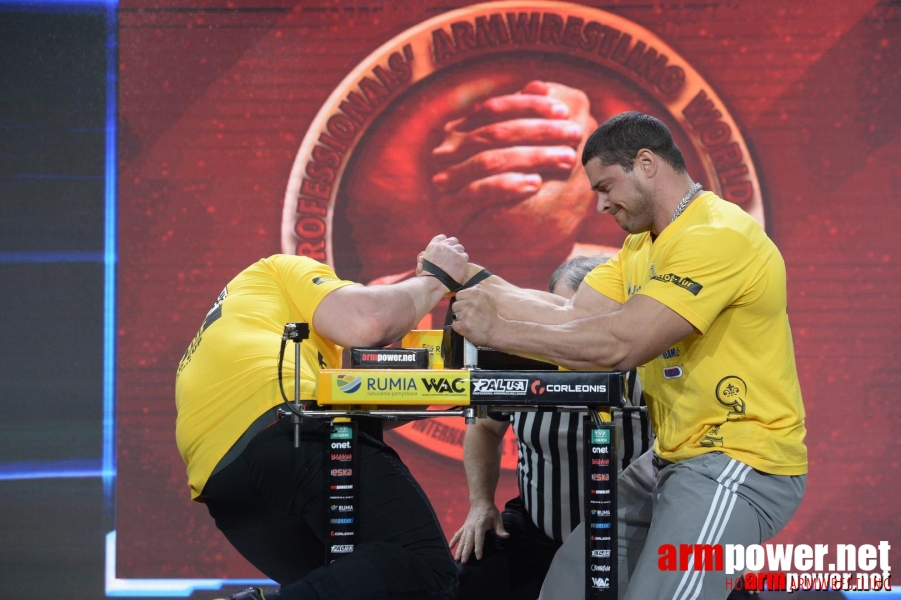 Zloty Tur 2015 by Mark Kazus - Right Hand # Siłowanie na ręce # Armwrestling # Armpower.net