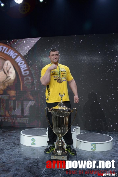 Zloty Tur 2015 by Mark Kazus - Right Hand # Siłowanie na ręce # Armwrestling # Armpower.net