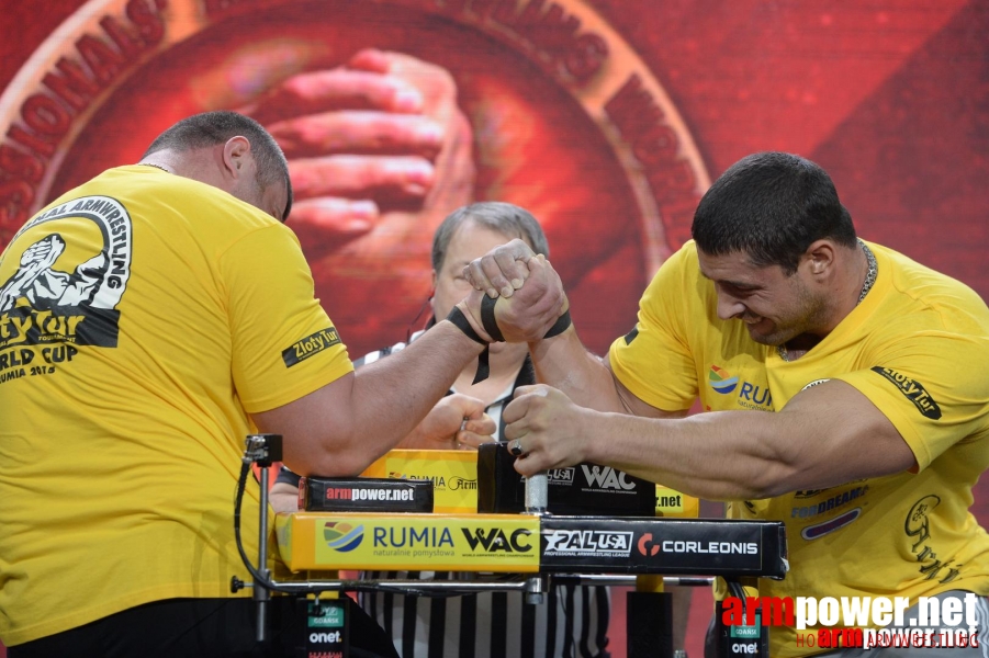 Zloty Tur 2015 by Mark Kazus - Right Hand # Siłowanie na ręce # Armwrestling # Armpower.net