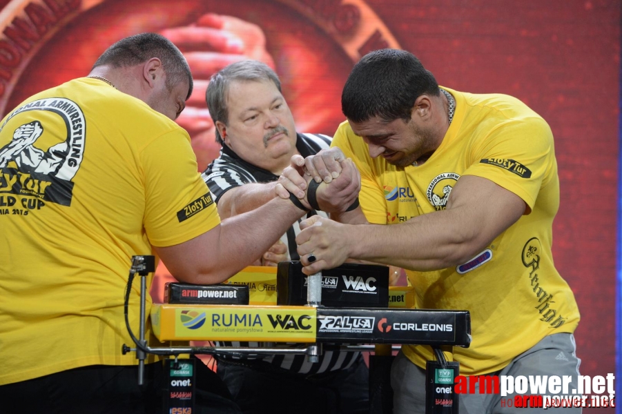 Zloty Tur 2015 by Mark Kazus - Right Hand # Siłowanie na ręce # Armwrestling # Armpower.net