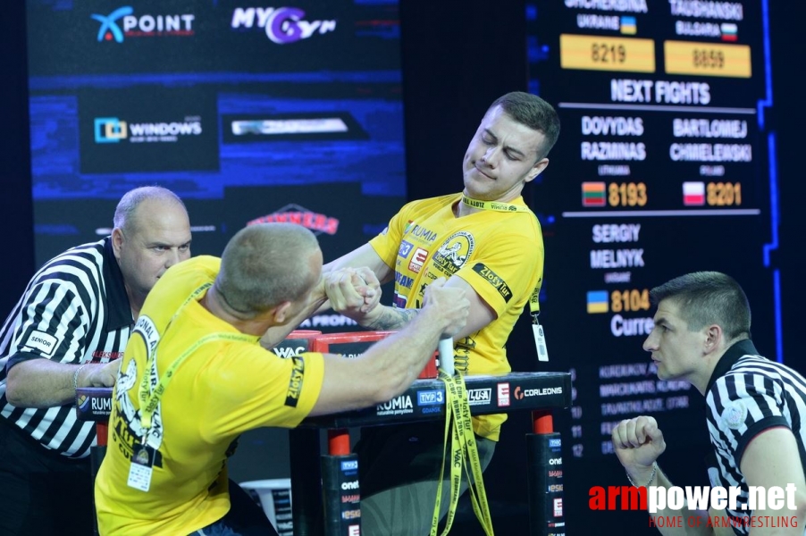 Zloty Tur 2016 - left hand by Mark Kazus # Siłowanie na ręce # Armwrestling # Armpower.net