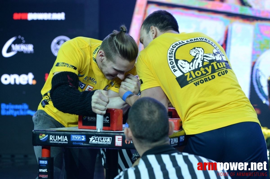 Zloty Tur 2016 - left hand by Mark Kazus # Armwrestling # Armpower.net