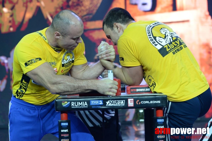 Zloty Tur 2016 - left hand by Mark Kazus # Armwrestling # Armpower.net