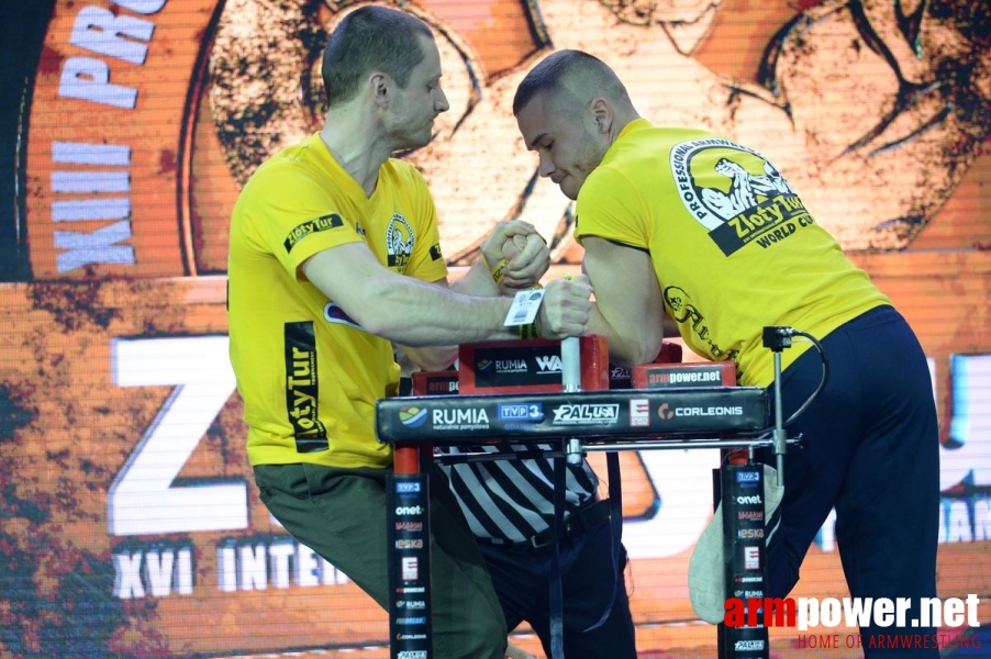 Zloty Tur 2016 - left hand by Mark Kazus # Armwrestling # Armpower.net