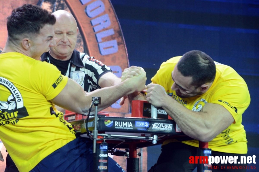 Zloty Tur 2016 - right hand # Siłowanie na ręce # Armwrestling # Armpower.net