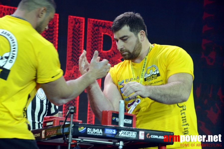 Zloty Tur 2016 - right hand # Siłowanie na ręce # Armwrestling # Armpower.net