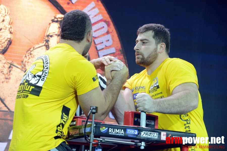 Zloty Tur 2016 - right hand # Armwrestling # Armpower.net