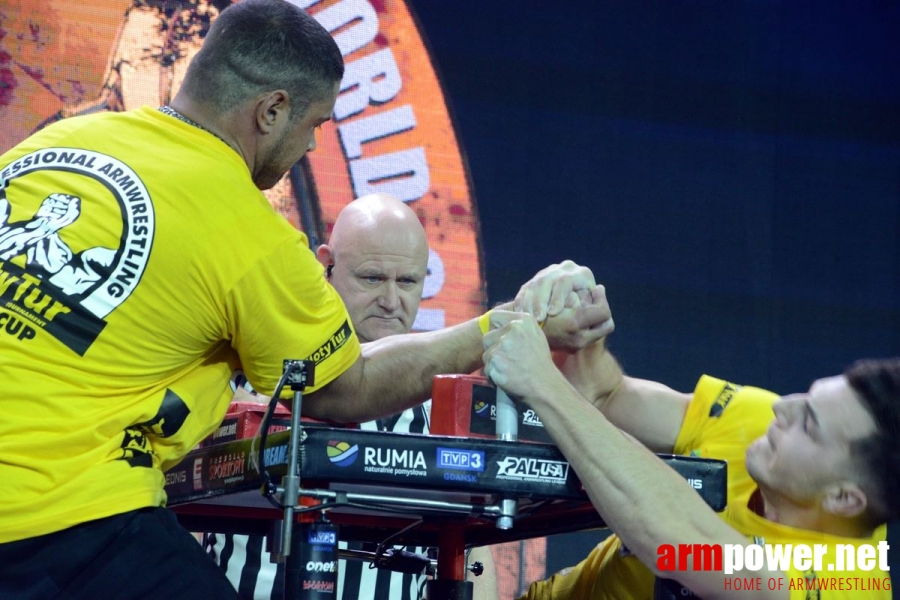 Zloty Tur 2016 - right hand # Siłowanie na ręce # Armwrestling # Armpower.net