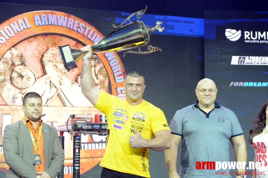 Zloty Tur 2016 - right hand # Siłowanie na ręce # Armwrestling # Armpower.net