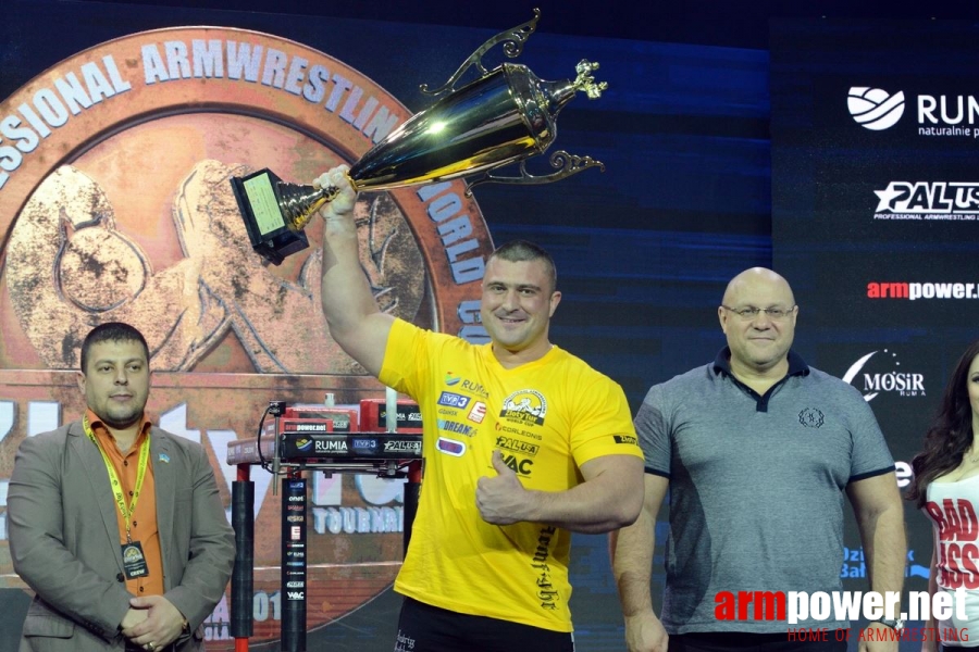 Zloty Tur 2016 - right hand # Siłowanie na ręce # Armwrestling # Armpower.net