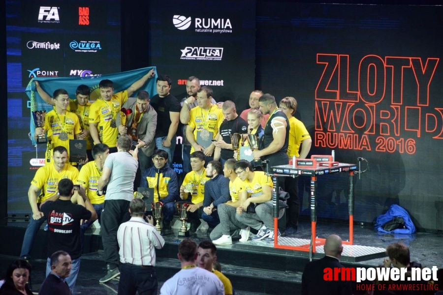 Zloty Tur 2016 - right hand # Armwrestling # Armpower.net