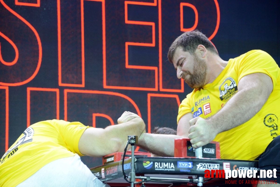 Zloty Tur 2016 - right hand # Armwrestling # Armpower.net