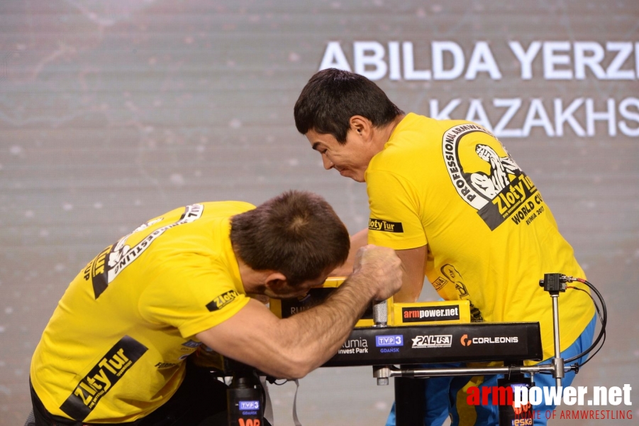 Zloty Tur 2017 - left hand finals # Siłowanie na ręce # Armwrestling # Armpower.net