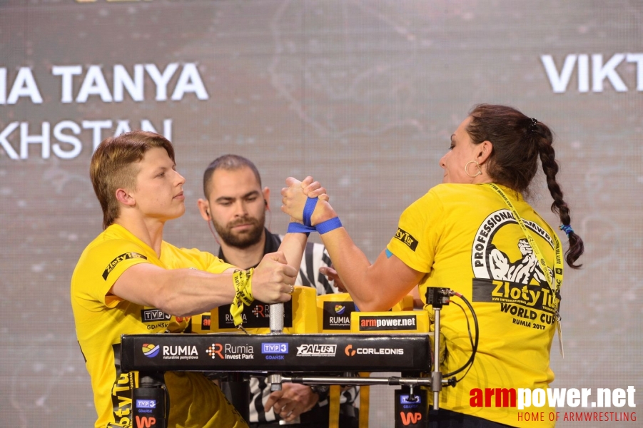 Zloty Tur 2017 - left hand finals # Armwrestling # Armpower.net