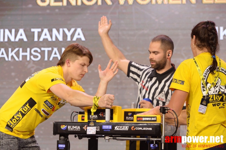 Zloty Tur 2017 - left hand finals # Armwrestling # Armpower.net