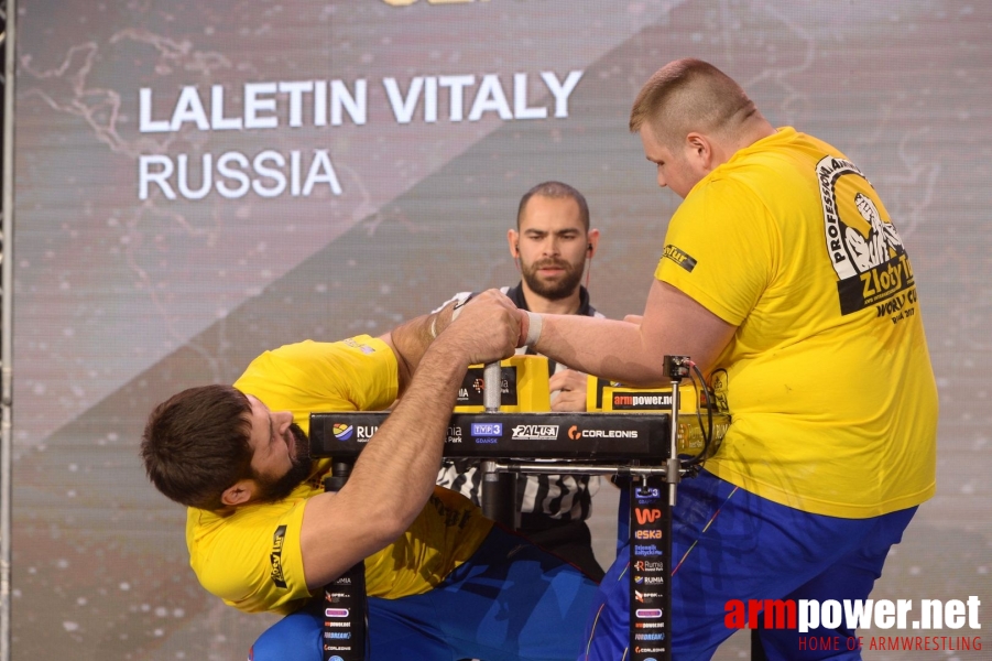 Zloty Tur 2017 - left hand finals # Siłowanie na ręce # Armwrestling # Armpower.net