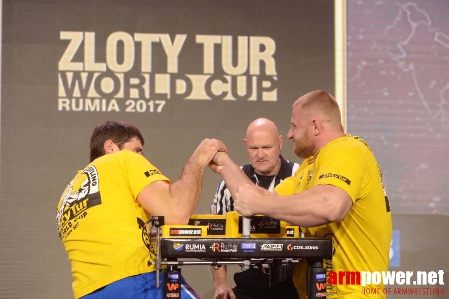 Zloty Tur 2017 - right hand finals # Siłowanie na ręce # Armwrestling # Armpower.net