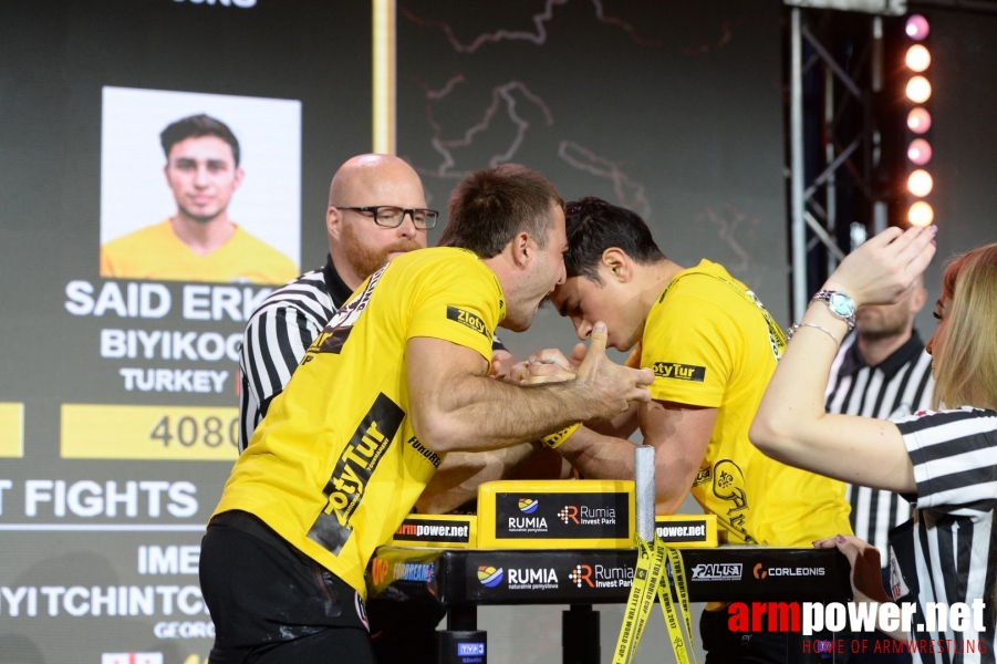 Zloty Tur 2017 - left hand eliminations # Armwrestling # Armpower.net