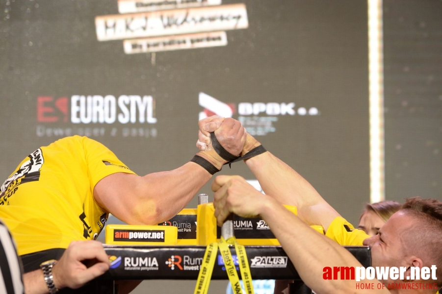 Zloty Tur 2017 - right hand eliminations # Siłowanie na ręce # Armwrestling # Armpower.net