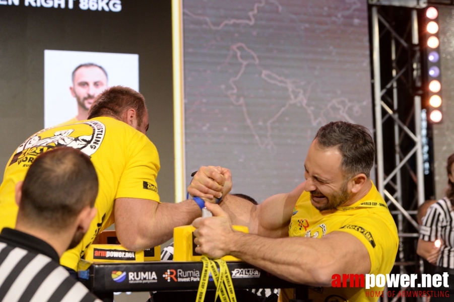 Zloty Tur 2017 - right hand eliminations # Siłowanie na ręce # Armwrestling # Armpower.net