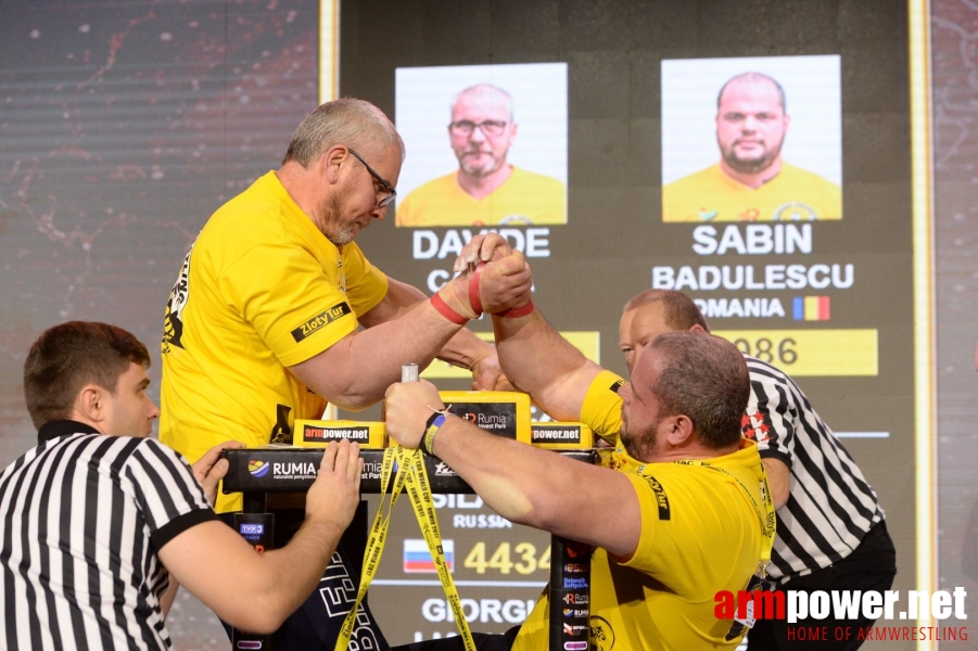 Zloty Tur 2017 - right hand eliminations # Siłowanie na ręce # Armwrestling # Armpower.net