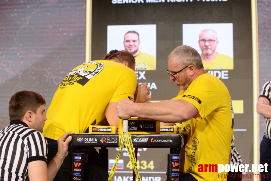 Zloty Tur 2017 - right hand eliminations # Siłowanie na ręce # Armwrestling # Armpower.net