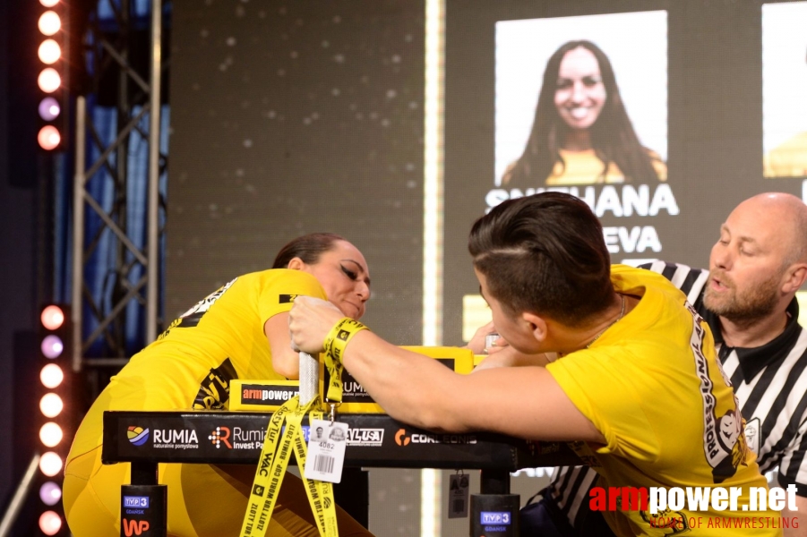 Zloty Tur 2017 - right hand eliminations # Armwrestling # Armpower.net