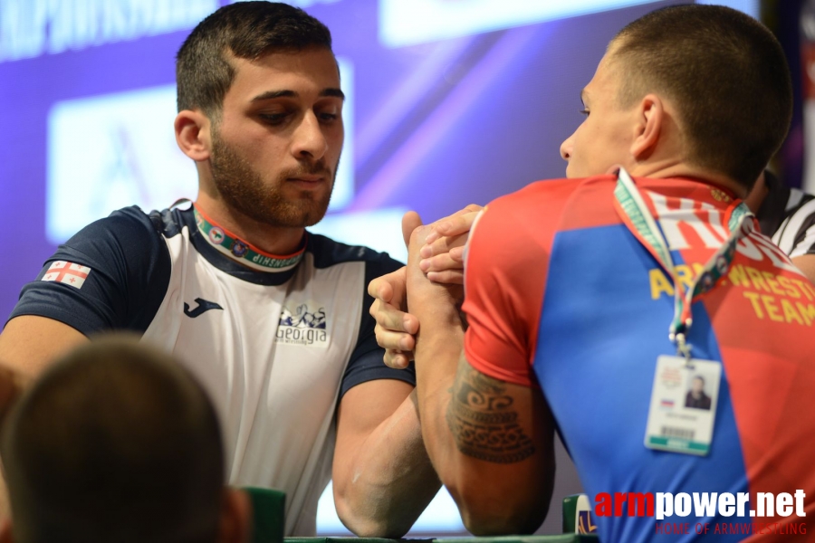 EuroArm2018 - day1 - juniors left hand # Armwrestling # Armpower.net