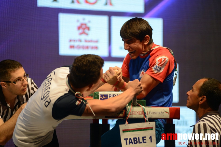 EuroArm2018 - day1 - juniors left hand # Armwrestling # Armpower.net