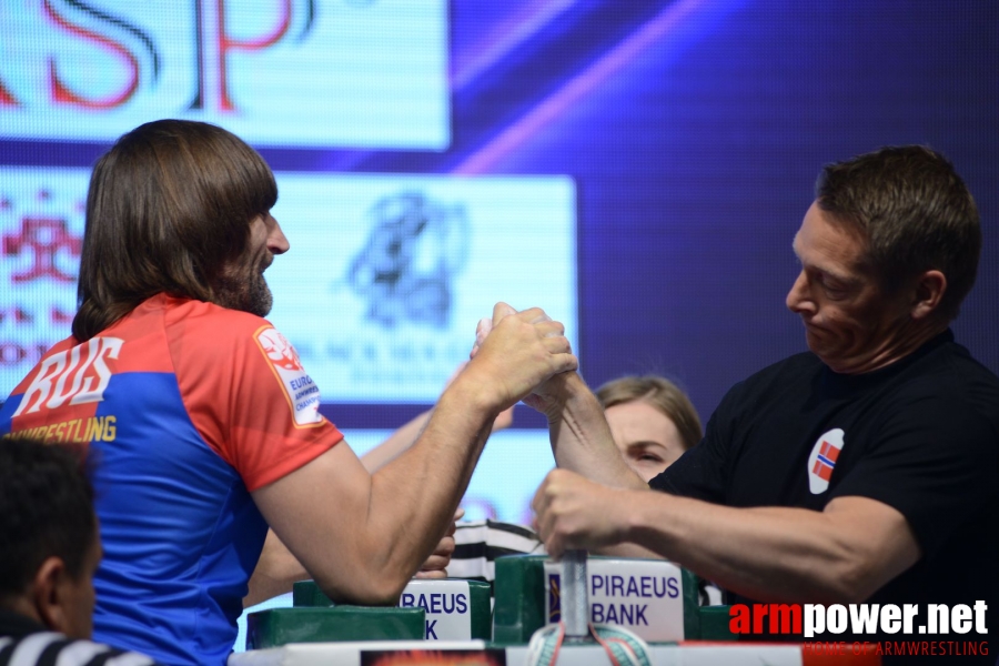 EuroArm2018 - day4 -disabled and masters right hand # Armwrestling # Armpower.net