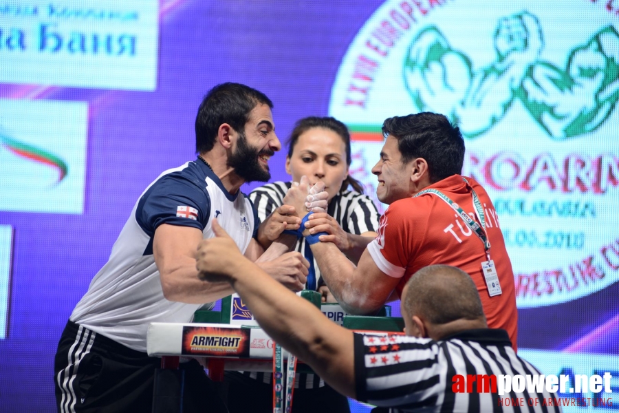 EuroArm2018 - day5 - seniors left # Armwrestling # Armpower.net