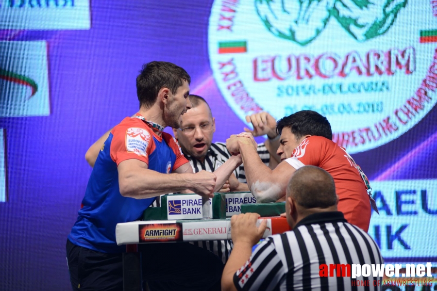 EuroArm2018 - day5 - seniors left # Armwrestling # Armpower.net